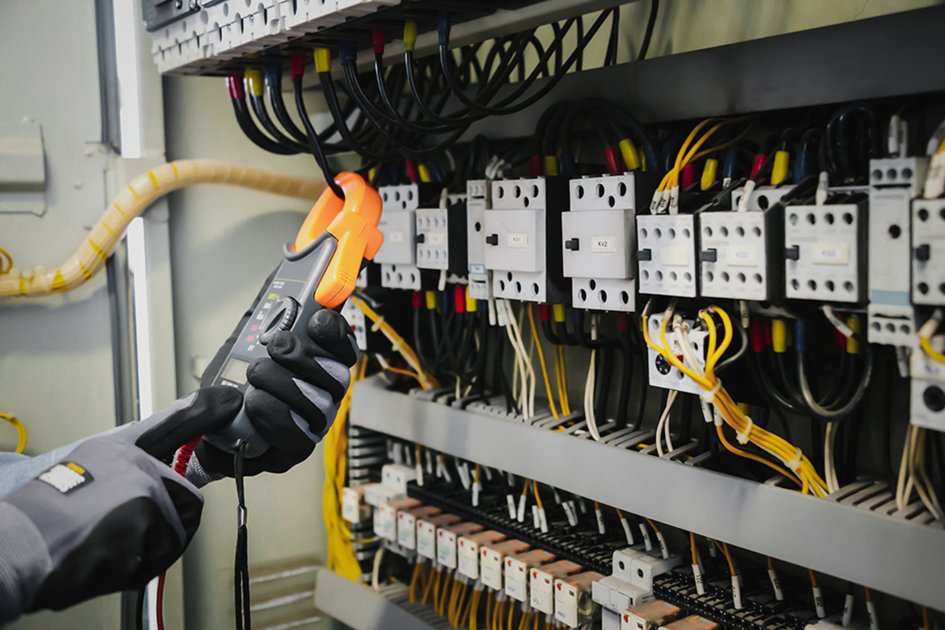 DGUV Vorschrift 3-Check bei GSB Elektrotechnik GmbH in Stuttgart