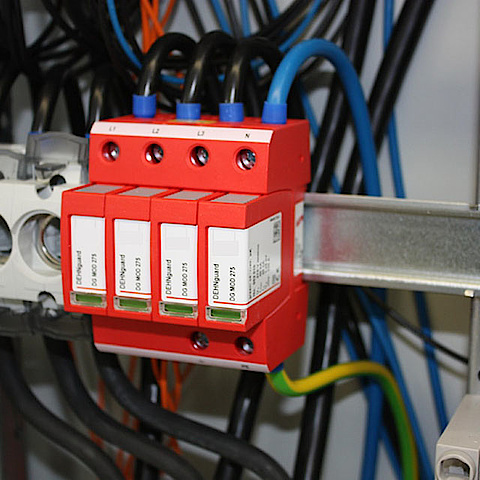 Über­spannungs­schutz bei GSB Elektrotechnik GmbH in Stuttgart